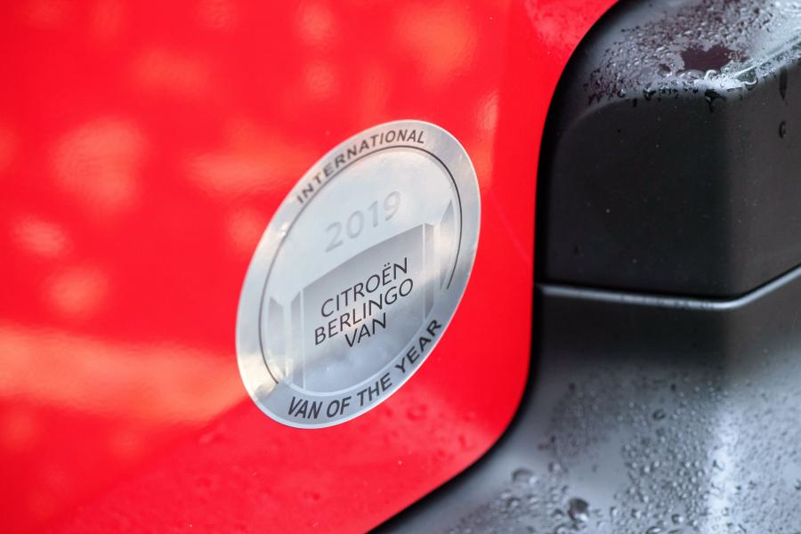 Детали экстерьера Citroen Berlingo Van 2018 года  (WW) (фото 23 из 40)